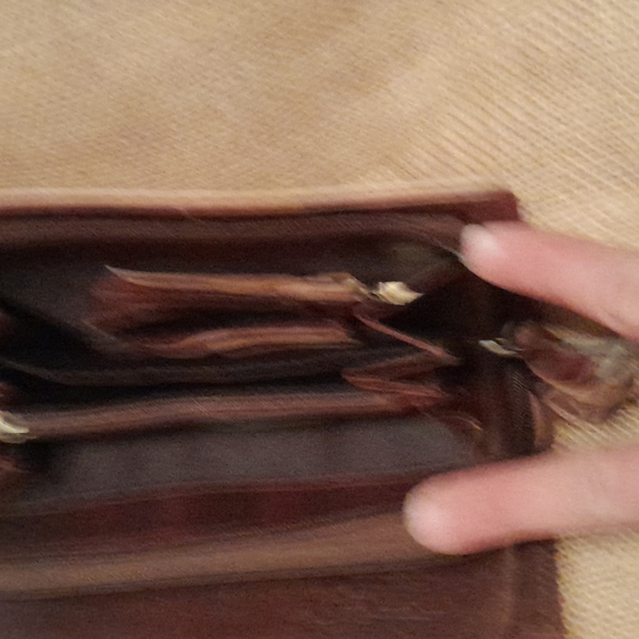 AMERICAN DARLING WOMANS LEATHER HANDPAINTED CLUTCH WITH STRAP - Picture 4 of 5